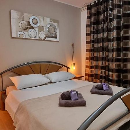 Apartment Rajci Cres Zewnętrze zdjęcie